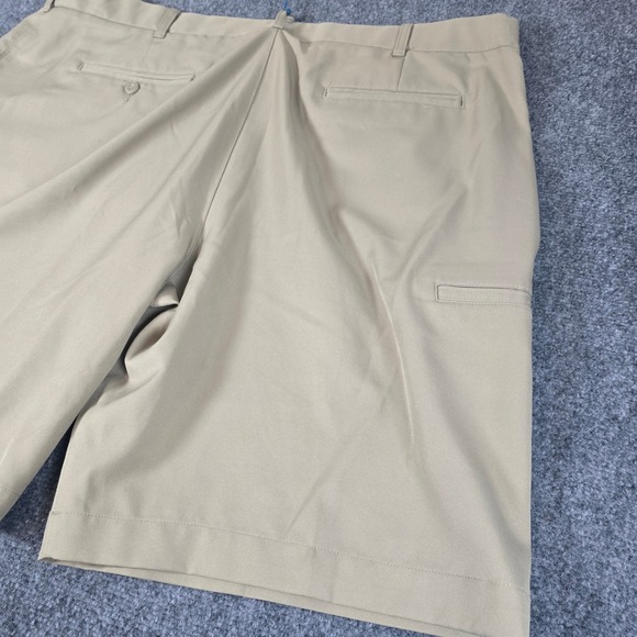 PGA TOUR Golf Shorts Khaki Flat‎ Front Moisture Wicking Mens Size 42 - Picture 7 of 8